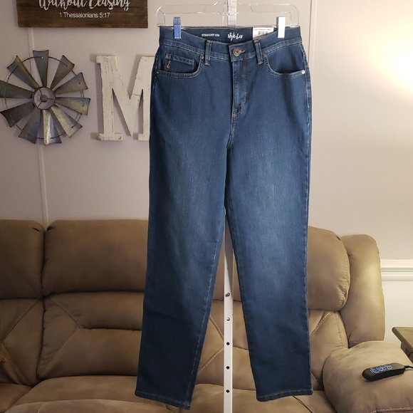 Style & Co. Mid Rise Straight Jeans - Dark Blue Size 6 Straight Short Nwt - Picture 1 of 5